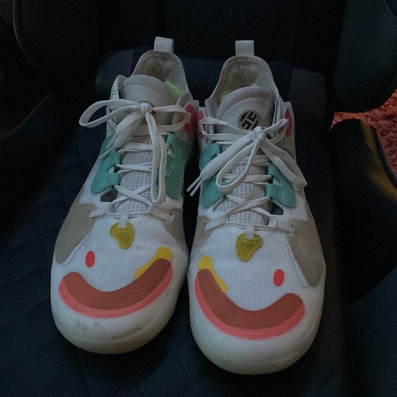Harden 5 basketball shoes size 13 - Picture 2 of 4